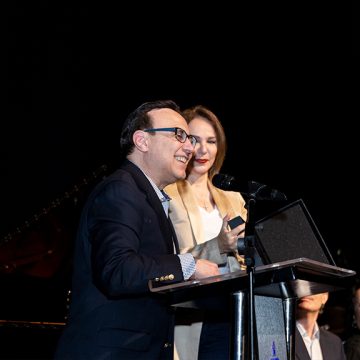 El pianista Michel Camilo ha sido reconocido por el Conservatorio Nacional de Música como profesor honoris causa de dicha institución, título que se otorga por primera vez. Michel Camilo recibe título de profesor honorífico del Conservatorio Nacional de Música
