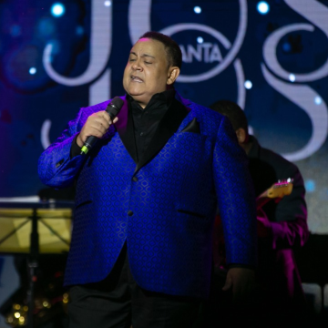 Peña Suazo ofrece concierto “José canta a José» para el día de los enamorados