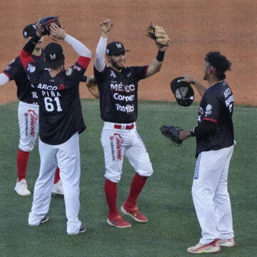 México y Colombia derrotan a Panamá y a República Dominicana y se van directo a semifinales de la Serie del Caribe México y Colombia derrotan a Panamá y a República Dominicana y se van directo a semifinales de la Serie del Caribe