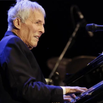 Fallece el legendario compositor pop Burt Bacharach a los 94 años Fallece el legendario compositor pop Burt Bacharach a los 94 años.
