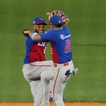 Dominicana y Venezuela se enfrentarán esta noche en la final de la Serie del Caribe. Dominicana y Venezuela se enfrentarán esta noche en la final de la Serie del Caribe.