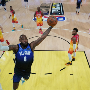 Equipos de NBA se alistan para pelear un sitio en playoffs