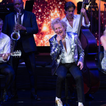 Sir Rod Stewart brindó un concierto de lujo en el anfiteatro de Altos de Chavón.