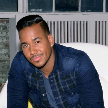 Romeo Santos se impone en México e implanta récords de ventas para su “Fórmula Vol. 3: La Gira”.