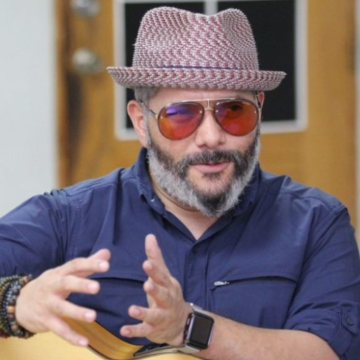 Cantautor dominicano Pavel Núñez estrena álbum “Trópico Vol. 2”