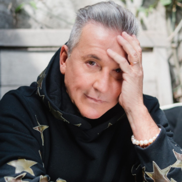 “Te echo de menos tour” el icónico cantautor Ricardo Montaner llega al Palacio de los Deportes