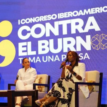 Expertos de una decena de países debatieron sobre salud mental en el Primer Congreso Iberoamericano contra el Burnout, celebrado en Casa de Campo (La Romana, República Dominicana)