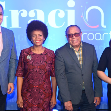 Acroarte celebra con colaboradores gestión de Emelyn Baldera. La presidente Acroarte concluye con éxito su gestión, dejando aportes importantes al arte y la cultura, y el periodismo.