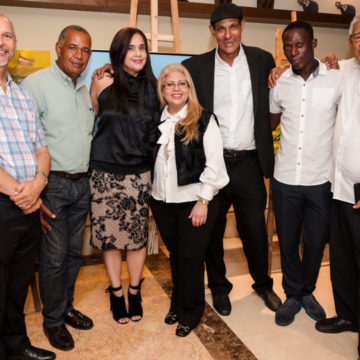 La exposición de arte colectiva que estuvo abierta hasta el 08 de septiembre, en el hotel ubicado en el malecón de la capital, fue realizada conjuntamente con el Colegio Dominicano de Artistas Plásticos CODAP, en conmemoración de la Restauración dominicana.