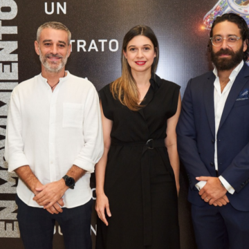 La productora Cacique Films presentó la premier del documental “En Movimiento, un retrato de la movilidad en Santo Domingo”