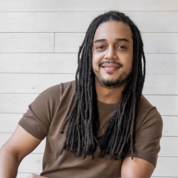 PEDRO FORTUNATO REGRESA A CASA DE TEATRO