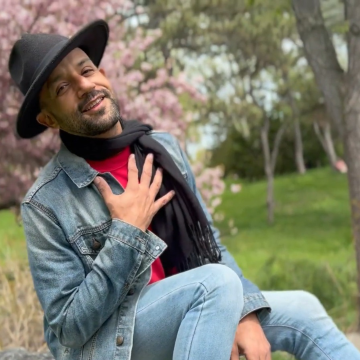 En el 2023 se cumplieron 40 años de fundación del grupo español Presuntos Implicados, y fans de varios países alrededor del mundo se unieron para celebrar este suceso con 40 versiones de sus canciones.