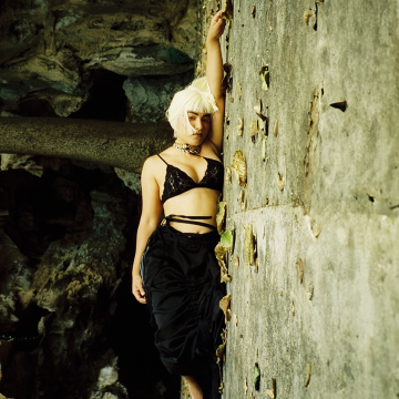 La cantante, bailarina y actriz dominicana Letón Pé lanzó el sencillo “Good Enough” a través de Symphonic.