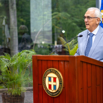 Raúl De Moya Español pone en circulación su libro “Conceptualización” El Arq. Raúl De Moya Español, presidente de la Fundación Universitaria Dominicana Pedro Henríquez Ureña (FUDPHU) y del Sistema Educativo Pedro Henríquez Ureña, puso en circulación su reciente libro “Conceptualización”.