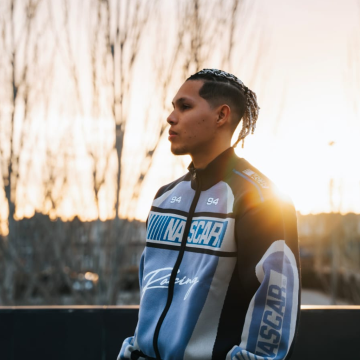 JOUNC está de vuelta con “Diabla”, su más reciente sencillo que ya está disponible en todas las plataformas digitales.