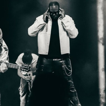 Magic Juan sigue marcando historia en la música tropical. Tras su reciente nominación al Latín Grammy 2024 en la categoría Mejor Álbum Merengue/Bachata con Súperhéroe, el artista ha sido nominado a los Premios Soberano 2025.