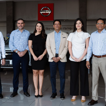 .- Santo Domingo Motors (SDM) anunció el regreso de "AutoWeek", la feria automotriz que ofrecerá beneficios y condiciones especiales para la adquisición de vehículos de las marcas Suzuki, Nissan y Chevrolet.