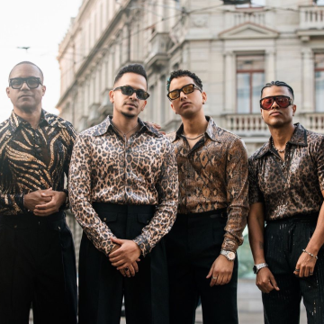 El reconocido Grupo Extra presenta su más reciente sencillo, “Dime lo que te pasó”, una canción inédita que apuesta por la evolución de su sonido sin perder la esencia