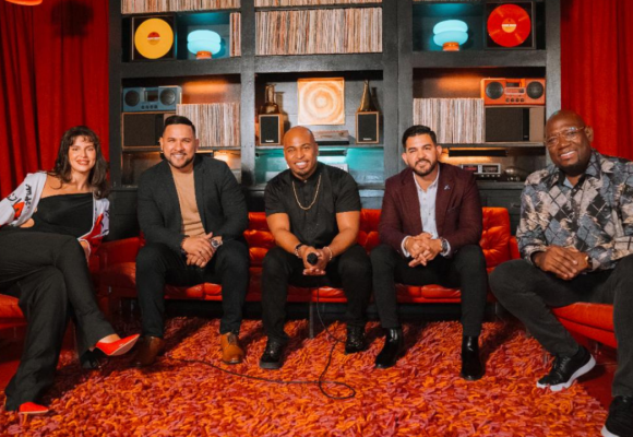 La legendaria agrupación de salsa Grupo Niche y la artista argentina Nathy Peluso co-encabezarán un show especial el próximo 15 de julio en el icónico Hollywood Bowl, donde compartirán escenario por primera vez en un formato único para una sola noche que reunirá a dos de las fuerzas más vibrantes de la música latina.