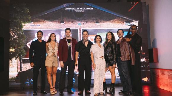 El musical que marcó un antes y un después en la historia de broadway, “RENT”, llega a las tablas dominicanas los días viernes 1, sábado 2 y domingo 3 de mayo, en la Sala Máximo Avilés Blonda del Palacio de Bellas Artes, a las 8:30 de la noche (Domingo 7:00pm).